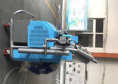 China Máquina del espray del tejado 380V/50HZ, máquina de capa polivinílica hidráulica para la impermeabilización de la carretera proveedor