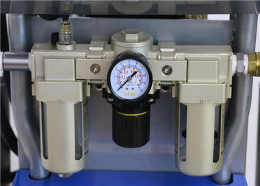 China El equipo de alta presión del aislamiento de la espuma, Shell azul ventila la máquina de la espuma de la PU proveedor