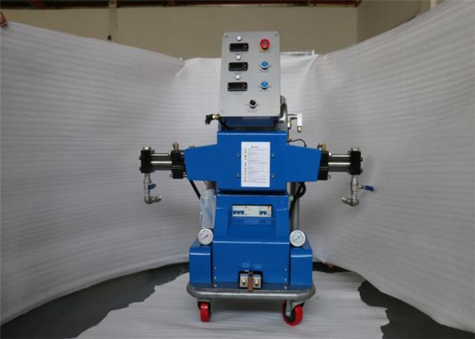 Máquina durable del espray de la espuma de la PU, equipo de la espuma de poliuretano 120 metros de longitud de la manguera